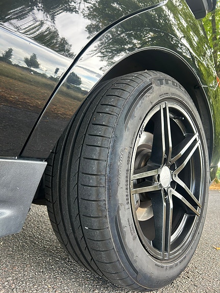 Mercedes-Benz ML350 9 of 30