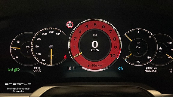 Porsche 911 GT3 13 of 16