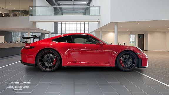 Porsche 911 GT3 16 of 16