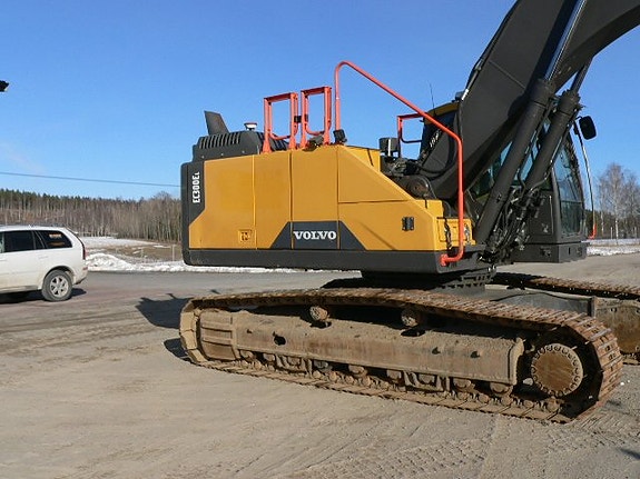 Volvo EC 300 EL 2017 2 of 12