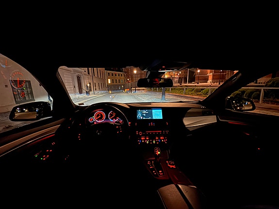BMW M550d 6 of 12