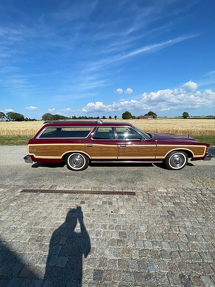Ford LTD 6 of 11