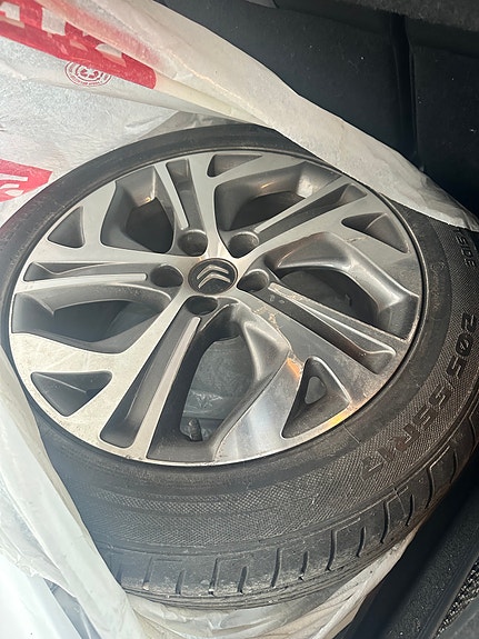 Citroen C4 Picasso 11 of 12