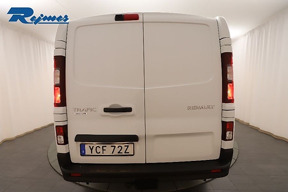 Renault Trafic 18 of 26