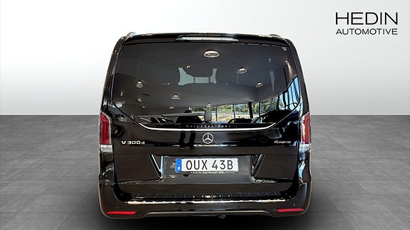 Mercedes-Benz V300 d 5 of 12