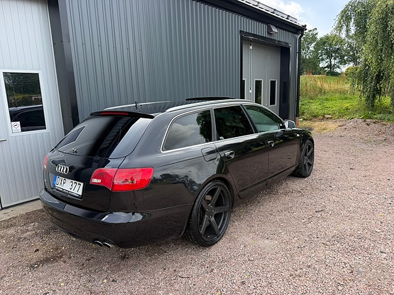 Audi S6 2 of 8