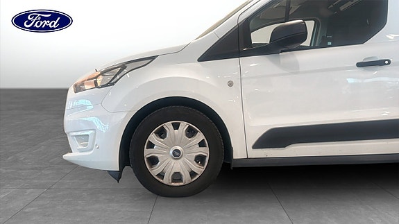 Ford Transit Connect 9 of 9