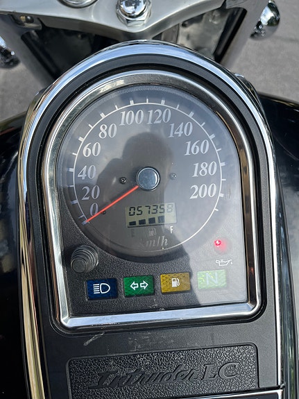 Suzuki VL1500 Intruder 5 of 5