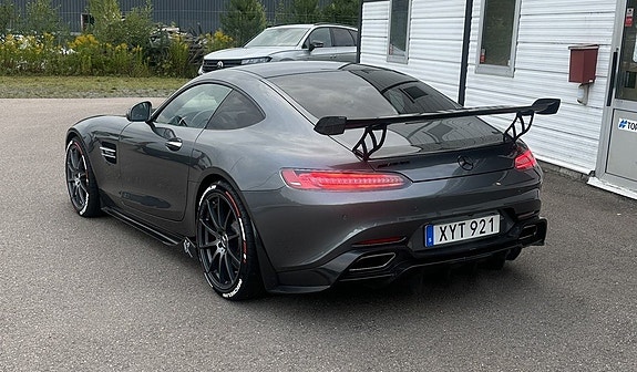 Mercedes-Benz AMG GT S 3 of 11