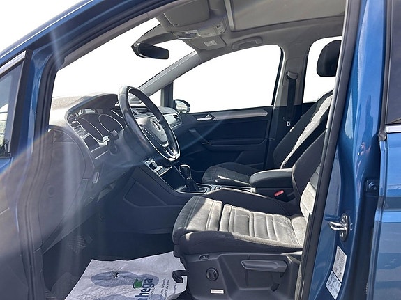 Volkswagen Touran 15 of 18