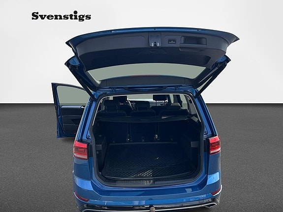 Volkswagen Touran 12 of 18