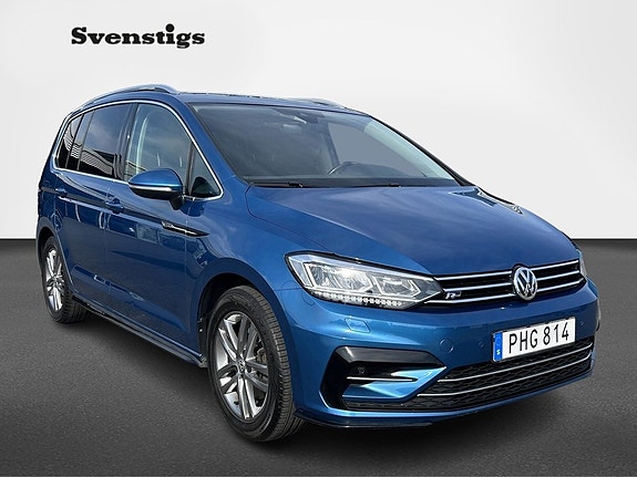 Volkswagen Touran 2 of 18