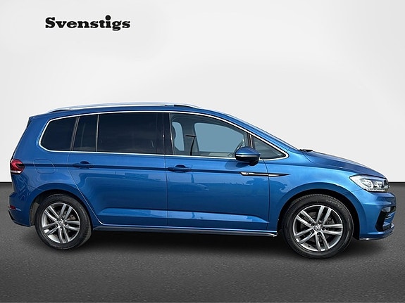 Volkswagen Touran 3 of 18