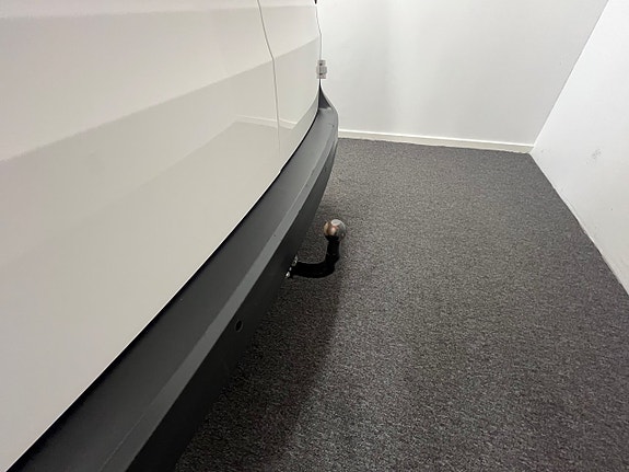 Volkswagen Caddy 8 of 18