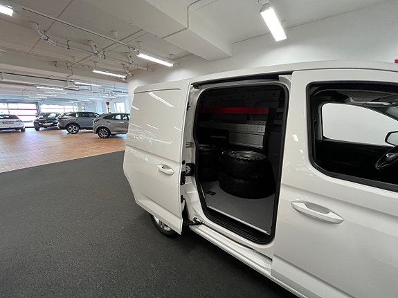 Volkswagen Caddy 12 of 18