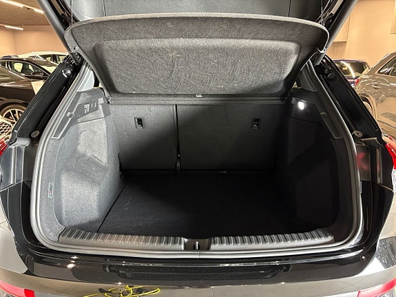 Audi Q4 e-tron 13 of 14