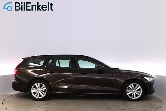 Volvo V60 2 of 30