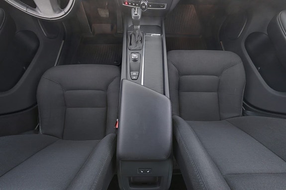 Volvo V60 18 of 30