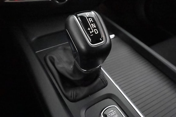 Volvo V60 23 of 30