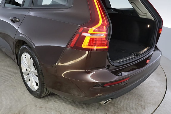 Volvo V60 7 of 30