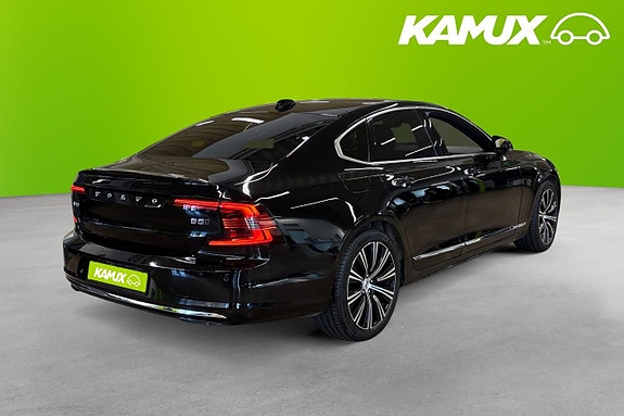 Volvo S90 4 of 26