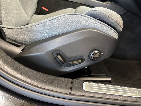 Volvo S90 25 of 26