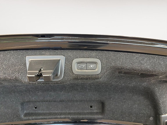 Volvo S90 20 of 26