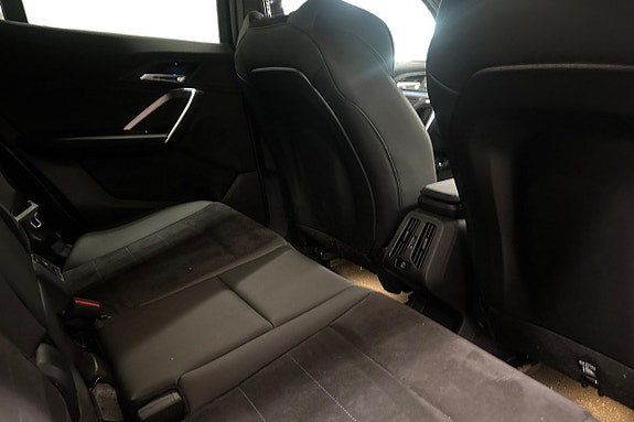 BMW iX2 7 of 18