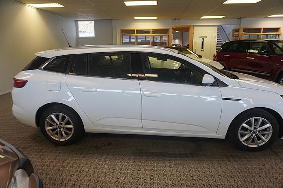 Renault Megane 3 of 7