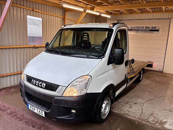 Iveco Daily 35S11 2 of 6