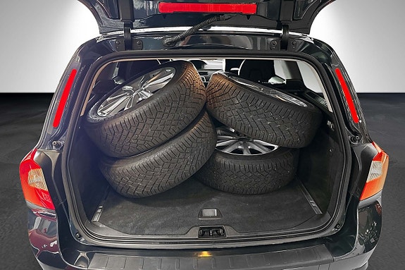 Volvo V70 13 of 13