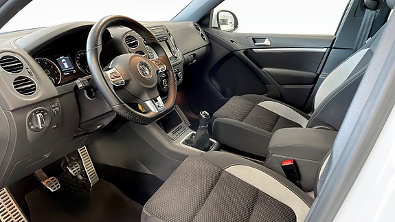 Volkswagen Tiguan 7 of 12