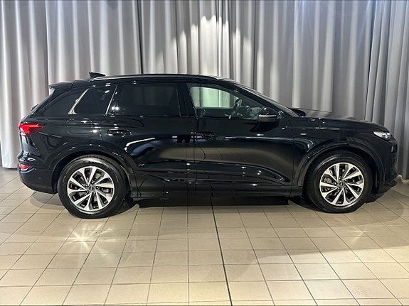 Audi Q6 e-tron 3 of 13