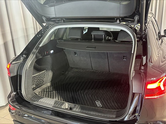 Audi Q6 e-tron 13 of 13