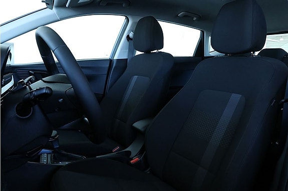 Hyundai i20 7 of 17