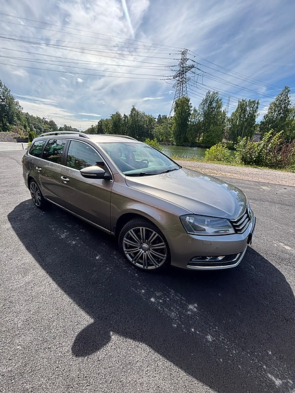 Volkswagen Passat 3 of 4
