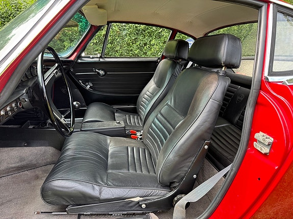 Volvo P1800 E 8 of 13