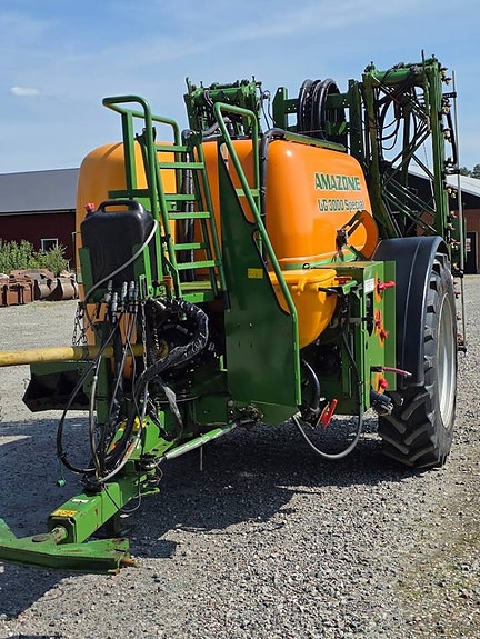 Amazone UG 3000 Special 24 meter 3 of 12