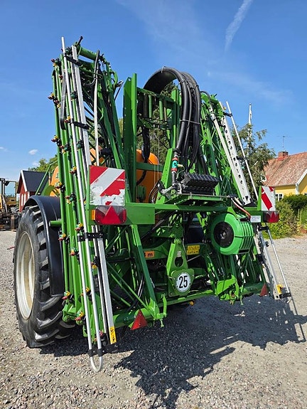 Amazone UG 3000 Special 24 meter 7 of 12