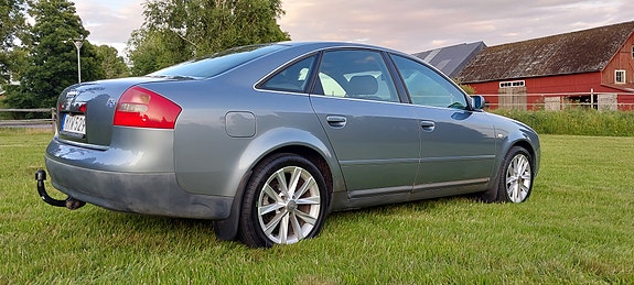 Audi A6 2 of 11