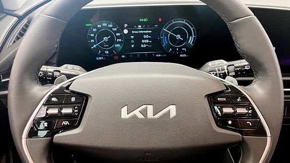 Kia e-Niro 10 of 15