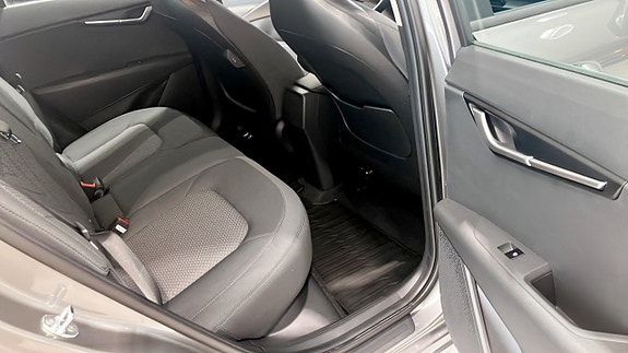 Kia e-Niro 13 of 15