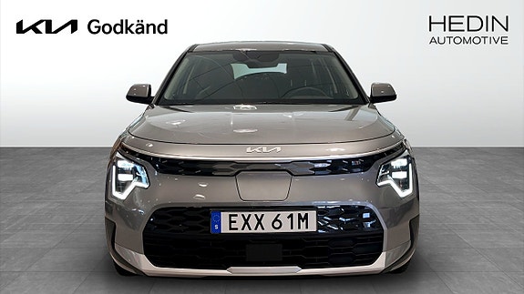 Kia e-Niro 2 of 15