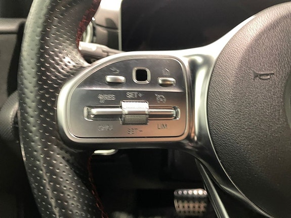 Mercedes-Benz A200 21 of 24