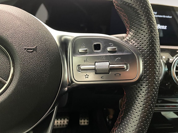 Mercedes-Benz A200 22 of 24