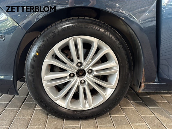 Citroen C4 13 of 15