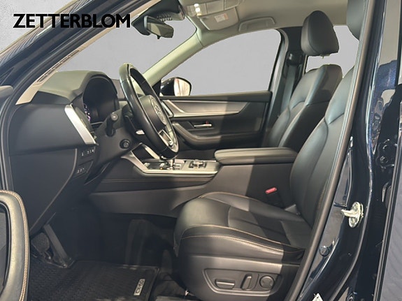 Mazda CX-60 7 of 15