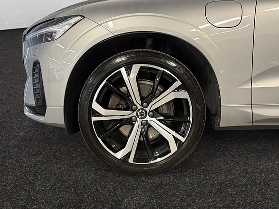 Volvo XC60 16 of 24