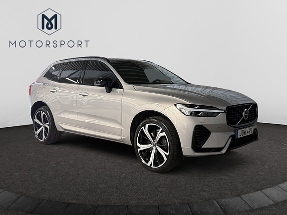 Volvo XC60 8 of 24