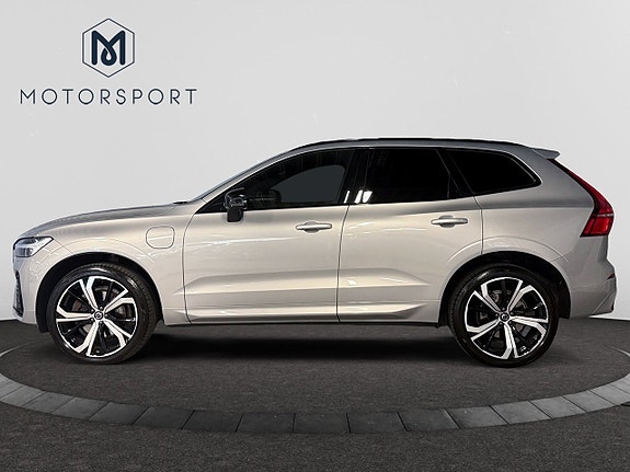 Volvo XC60 3 of 24